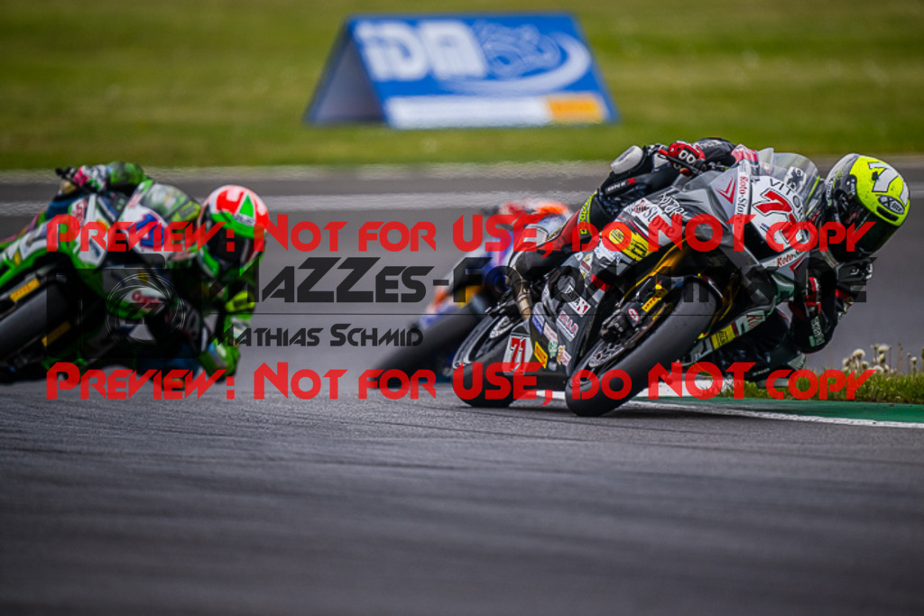 MaZZes_FotoMatrix_220508_94113 | Fotograf Mathias Schmid
Sportfotograf,
Eventfotograf,
Hochzeitsfotograf,
Portraitfotograf