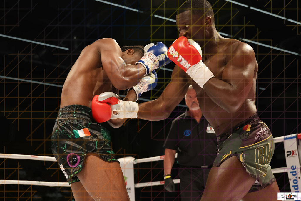 Finale Akingbade vs Kombou 25.04.2026 tomafocus Tb00113 | professionelle Sport- und Eventfotografie von Tomafocus – dynamische Bilder, emotionale Momente und hochwertige Aufnahmen für jeden Anlass. - Realisiert mit Pictrs.com