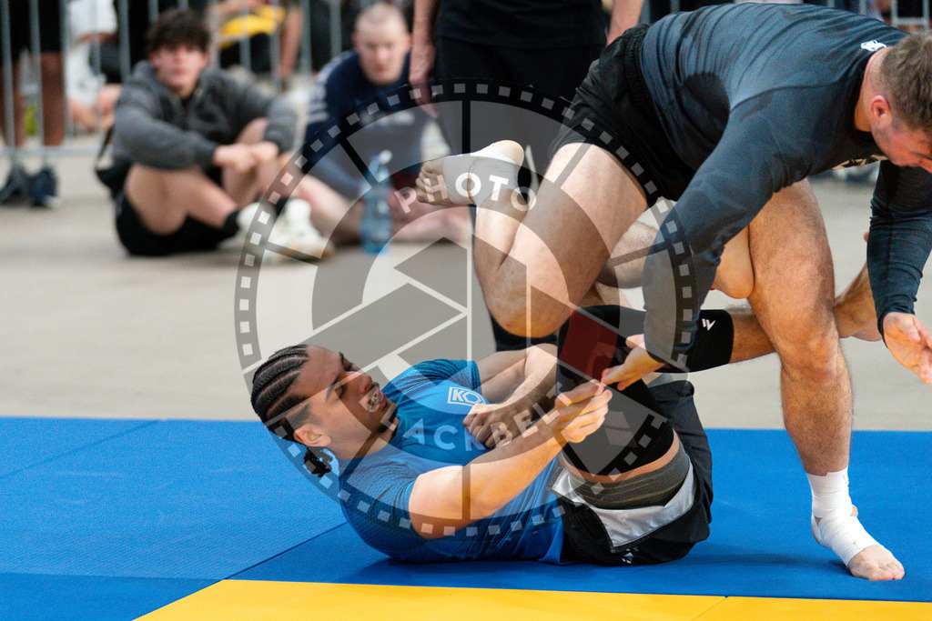 20250517PBB3221 | Athletes compete during the first day of the ADCC Amateur World Championship on May 15, 2025 in Warsaw, Poland. © Chiara Dazi / photoblackbelt