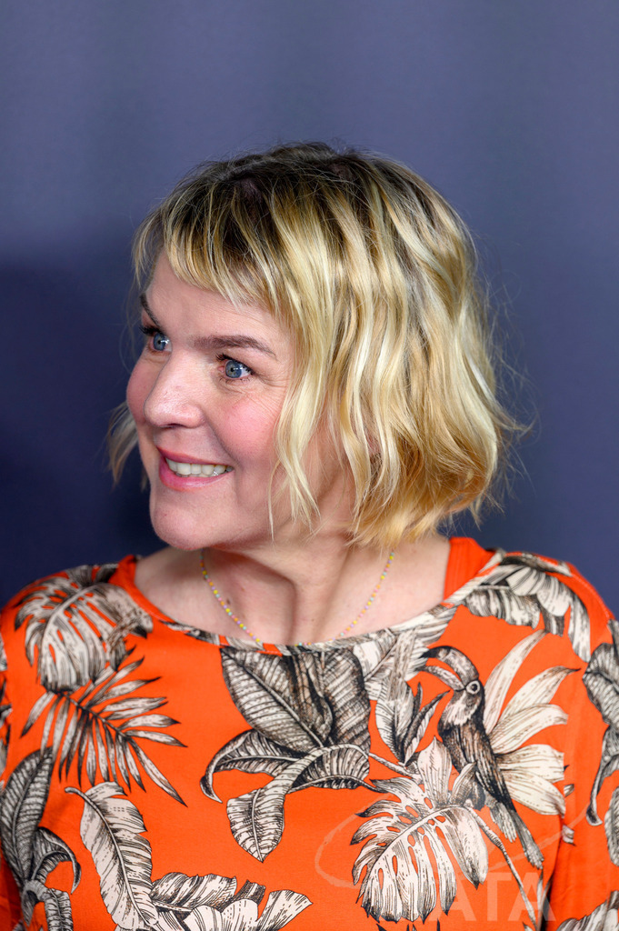 _DWI7485 | Mirja Boes bei der Premiere der 5. Staffel der Amazon Prime Video Comedy-Gameshow 'LOL: Last One Laughing' in der Astor Film Lounge. München, 21.03.2024 - Realisiert mit Pictrs.com