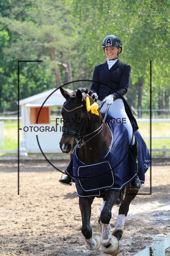 IMG_7302 | franziskalange - Realisiert mit Pictrs.com