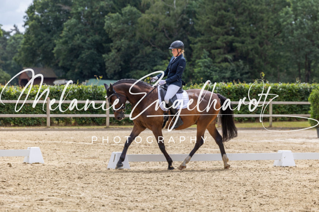 7I8A5211 | melanie-engelhardt-photography - Realisiert mit Pictrs.com