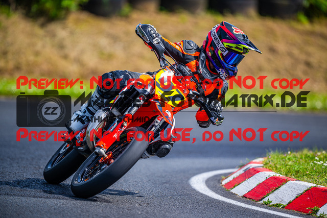 MaZZes_FotoMatrix_240430_6007705_1781 | Fotograf Mathias Schmid
Sportfotograf,
Eventfotograf,
Hochzeitsfotograf,
Portraitfotograf