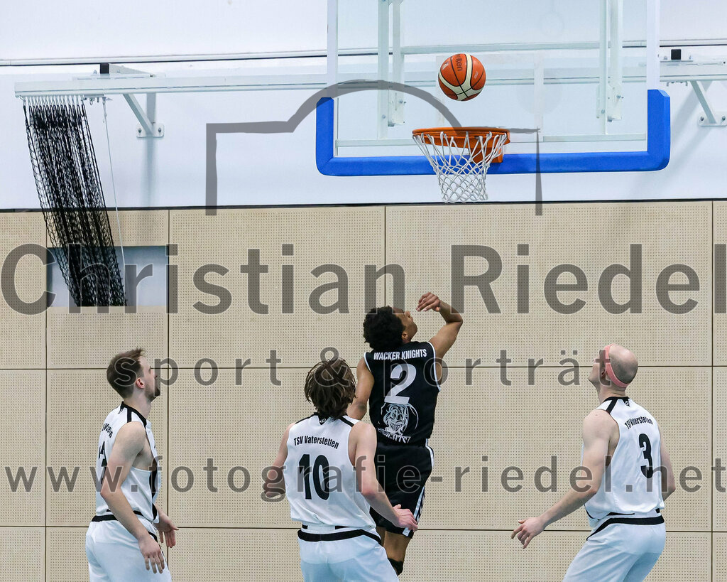 2023-03-26_021_TSV_Vaterstetten_gegen_Wacker_Knights_Burghausen | Vaterstetten, Deutschland, 26.03.2023:
Basketball, Bayernliga Herren Südost 2022 / 2023, 17. Spieltag, TSV Vaterstetten gegen Wacker Knights Burghausen, Endergebnis: 

Konstantin Huber (TSV Vaterstetten, #13), Finn Liebig (TSV Vaterstetten, #10), F. Sutur (TSV Vaterstetten, #3)

Foto: Christian Riedel / fotografie-riedel.net