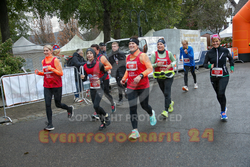 251130_1145_EX1_8642 | Sportfotografie im Rhein-Sieg Kreis, Köln, Bonn, NRW, Rheinland Pfalz, Hessen, etc. Unser Tätigkeitsfeld umfasst den Laufsport vom Volkslauf über den Marathon, Duathlon, Triathon bis zum Ultralauf wie Kölnpfad Ultra oder Schindertrail.