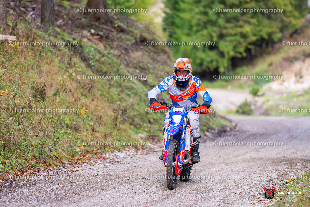 fuernholzer_251026-C2-120 | Fotografische Impressionen von der Red Stag Enduro Extreme by fuernholzer-photography.com. Endurosport in Österreich fotografisch festgehalten von fuernholzer. Auftragsfotografie für Private, Gewerbefotos und Industriefotografie. Eventfotografie, Sportfotografie und Motorsportfotografie. Anbieter von Fotoworkshops, Fototraining, fotografischen Vorträgen und Fotoseminaren.