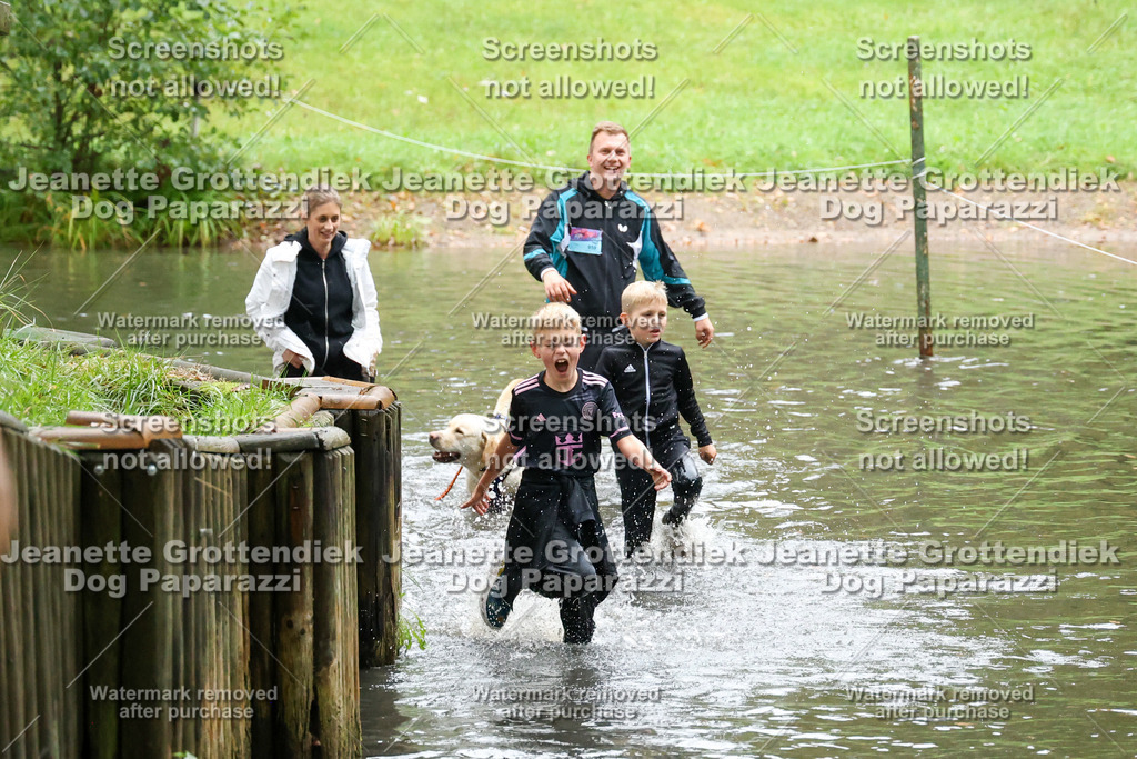 Dog Paparazzi -  SD1026-8386 | Dog Paparazzi Jeanette Grottendiek Fotografie & Videografie - Realisiert mit Pictrs.com