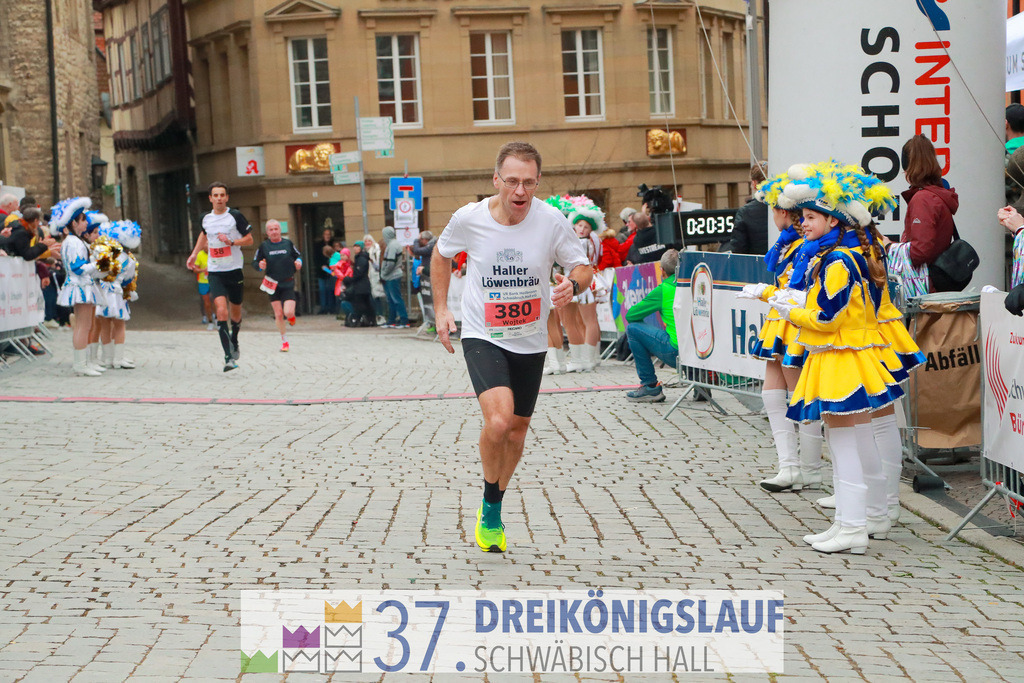 VR Bank Hauptlauf 10000m | 3 Koenigslauf 2023 - Realisiert mit Pictrs.com