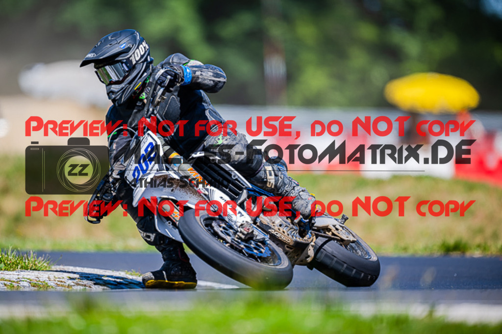 MaZZes_FotoMatrix_220702_2352 | S3