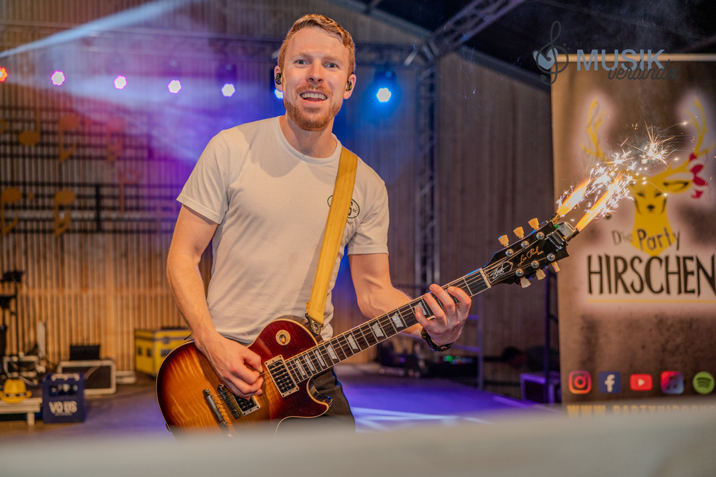 DSC_3779 | "Fussifoto.com – Ihr Ansprechpartner für hochwertige Fotografie! Entdecken Sie kreative Bilder und professionelle Dienstleistungen. Kontaktieren Sie uns für Ihre Projekte!"