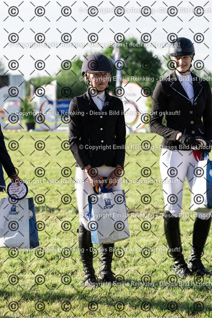 CL5A0569 | Emilia Reinking Fotografie - Realisiert mit Pictrs.com