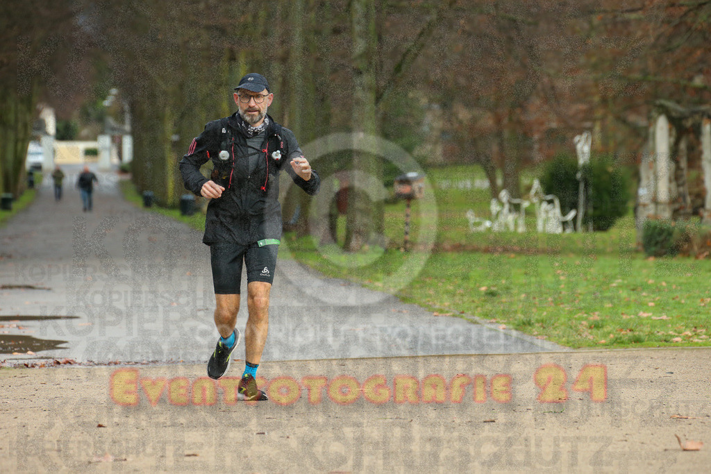 230108_1355_EX1_2504 | Sportfotografie im Rhein-Sieg Kreis, Köln, Bonn, NRW, Rheinland Pfalz, Hessen, etc. Unser Tätigkeitsfeld umfasst den Laufsport vom Volkslauf über den Marathon, Duathlon, Triathon bis zum Ultralauf wie Kölnpfad Ultra oder Schindertrail.