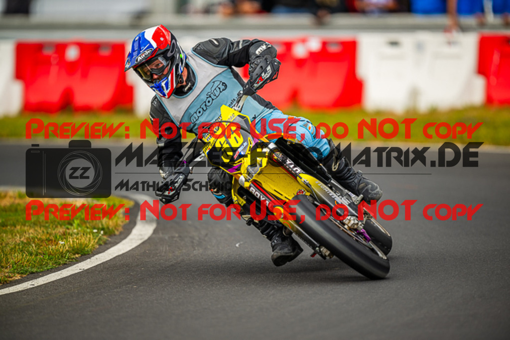 MaZZes_FotoMatrix_230702_1803 | S2