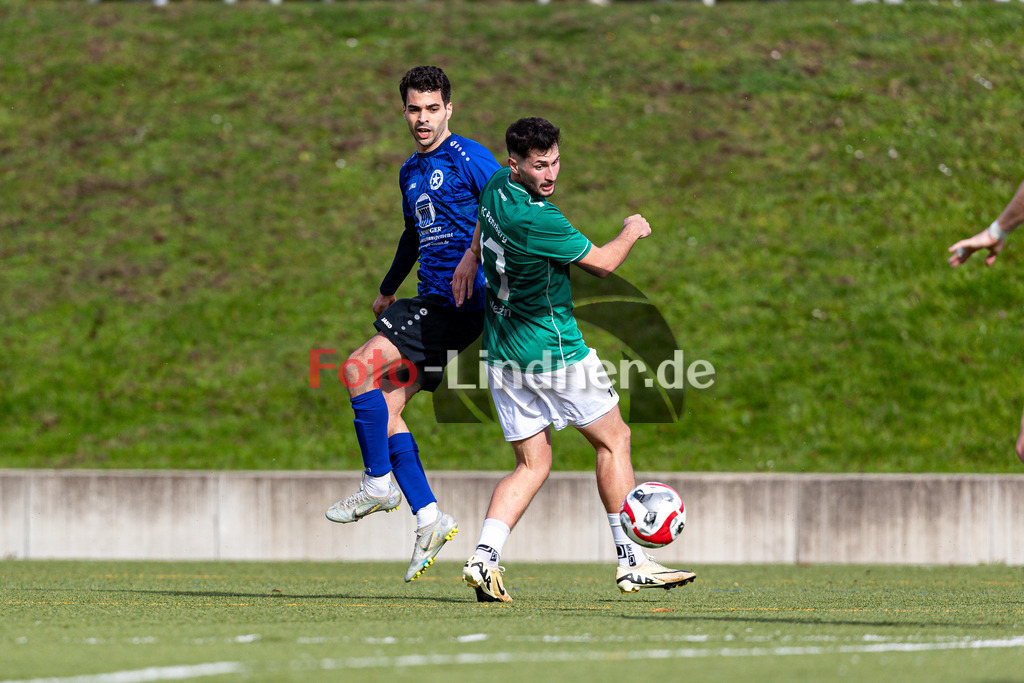 1. FC Penzberg gegen FC Wacker München | Bezirksliga Oberbayern Süd 3, 1. FC Penzberg gegen FC Wacker München, 20241012,Duell zwischen Samir NEZIRI (1. FC Penzberg 17) und Yassine HAMILA (FC Wacker München 17),2024-10-12 in Penzberg (Stadion an der Karl-Wald-Straße), Samir NEZIRI (1. FC Penzberg 17), Yassine HAMILA (FC Wacker München 17)Copyright: WolfgangxLindner www.foto-lindner.de