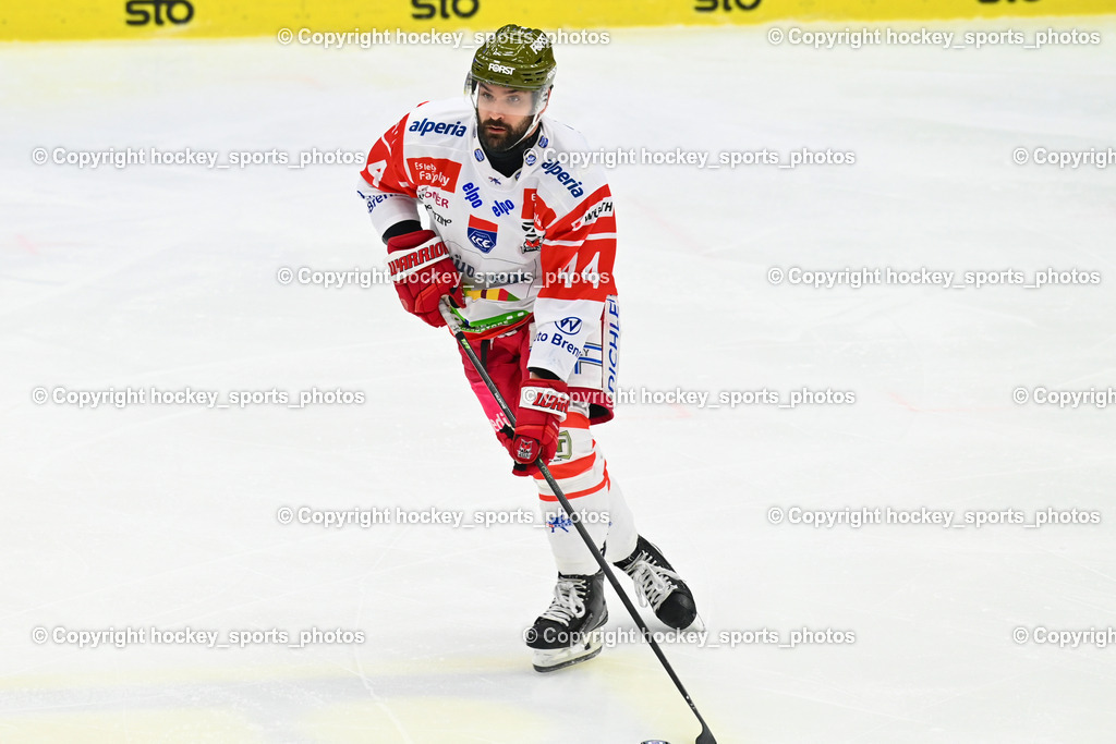 EC IDM WÄRMEPUMPEN VSV vs. HCB Südtirol Alperia | #44 Scott Valentine HCB Südtirol Alperia, EC IDM WÄRMEPUMPEN VSV vs. HCB Südtirol Alperia, EC IDM WÄRMEPUMPEN VSV vs. HCB Südtirol Alperia am 28.12.2025 in Villach (Stadthalle Villach), Austria, (Photo by Bernd Stefan)
