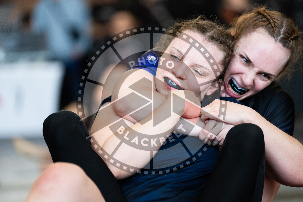 20251129PBB7347 | Fighters compete during the luta livre competition ILLCS XI winter edition on November 29, 2025 in Hannover, Germany.