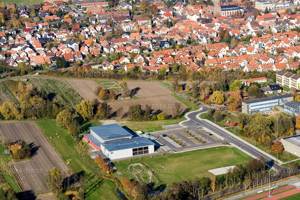 Luftbild: Bienwaldhalle in Kandel im Bundesland Rheinland-Pfalz in Deutschland. Foto: IMG_8772.jpg vom 05.11.2007 durch Werner Riehm/FLY-FOTO.de