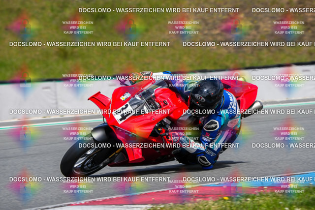 2026_05_01_PBK_15020_LRX | Sportfotografie; SlowMotion; Video; Rennstrecke; Hafeneger; Speer; Racing; RSE; BMW; CBO; Trackday; Motorsportarena; Hockenheimring; Brno; Most; Barcelona; Valencia