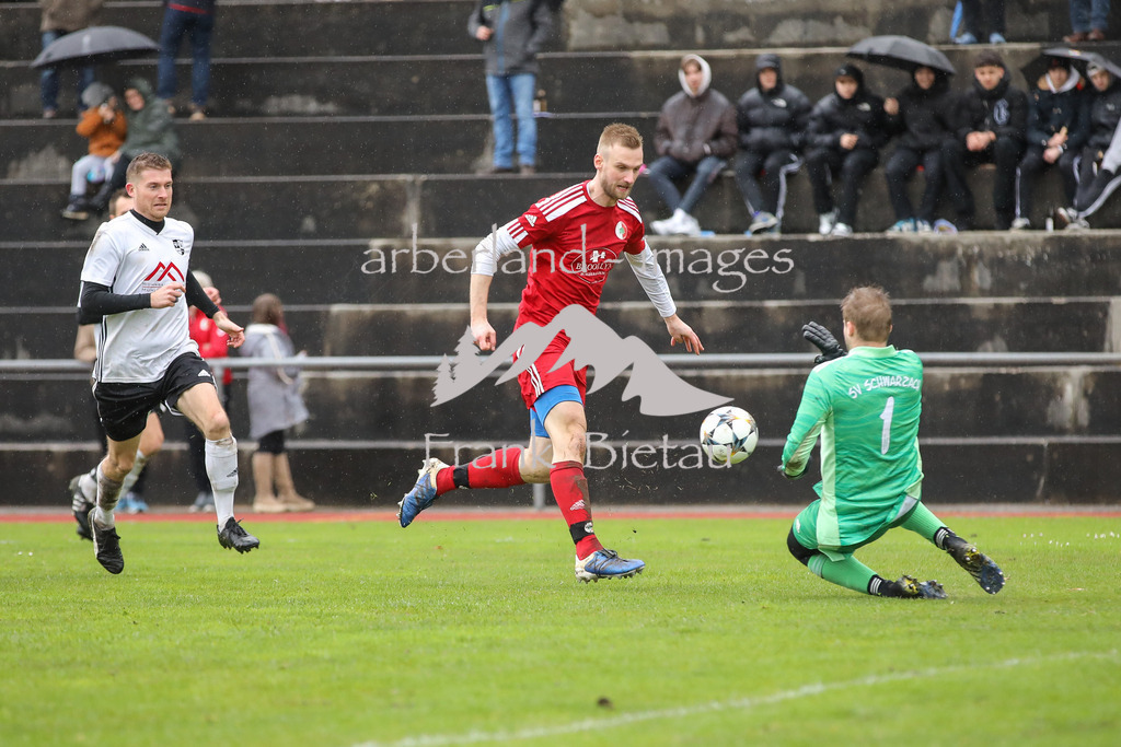 OE7A2249 | mitte, Matthias Niedermeier