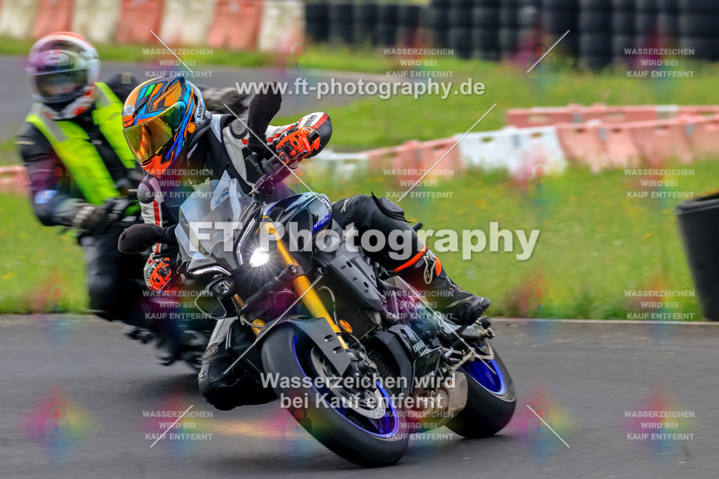 VBK-6530 | Hier findet Ihr Bilder von Touristenfahrten auf der Nürburgring Nordschleife oder von anderen Veranstaltungen die ich besucht habe. Viel Spass beim Durch Schauen 