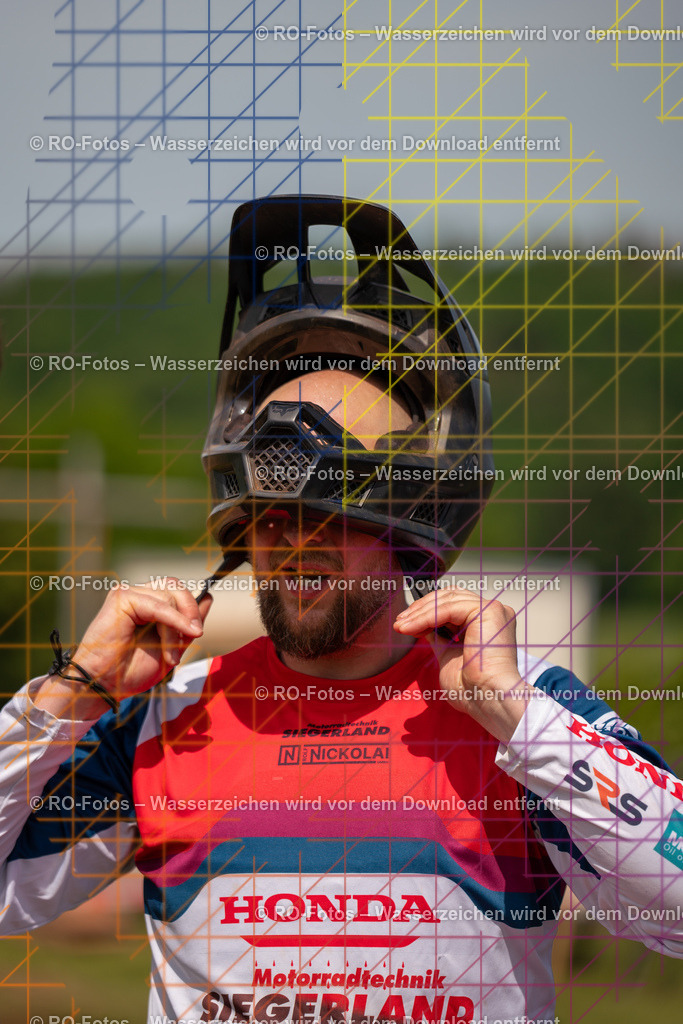 Wolfshausen 3 Lauf -9 | Sportfotografie von RO-Fotos: Motorsport, Motocross, Enduro, Laufveranstaltungen und Triathlon. Professionelle Fotos von Sportlern und Events. - Realisiert mit Pictrs.com
