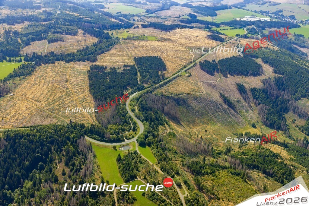 Luftaufnahme Lichtenhain Gräfenthal - Die Luftaufnahme wurde 2025 vom UL-Flugzeug heraus erstellt ( ohne Drohne ) - Hochauflösende Luftaufnahme - für professionelle Ausdrucke geeignet. Die Geschenkidee !Mit Lizenz und Bildrechte bestellbar