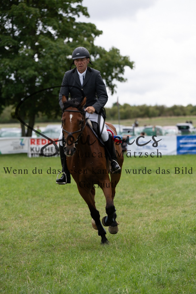 A7V04203 | Turnier/Reitfotograf