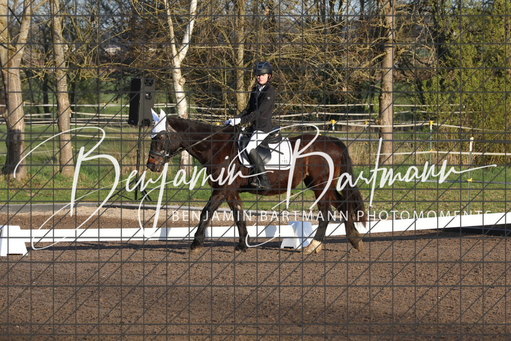 AZ2A2295 | Benjamin Bartmann Photomoments