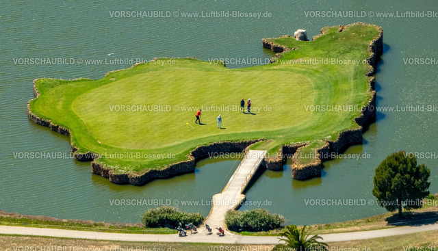 Mallorca230400255SantaPonsaGolf | Luftbild, Golfplatz, Insel in Golfanlage Santa Ponsa II, CalviaÂ , Balearen, Mallorca, Balearische Inseln, Spanien