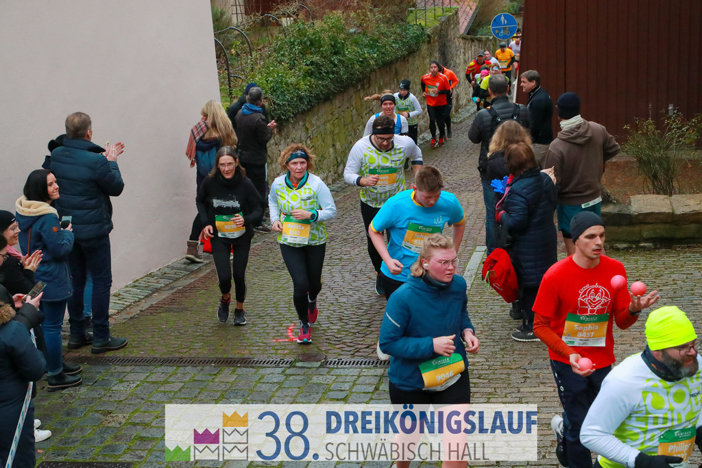 5km Roewisch Wohnbau Cup | 3 Koenigslauf 2024 5km Roewisch Wohnbau Cup - Realisiert mit Pictrs.com