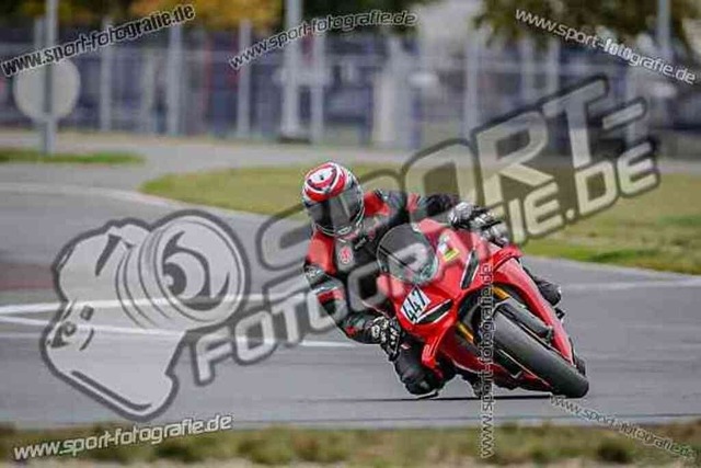pubi2091 | Professionelle Fotos von Sportveranstaltungen, aber auch Hochzeiten und anderen Events. - Realisiert mit Pictrs.com