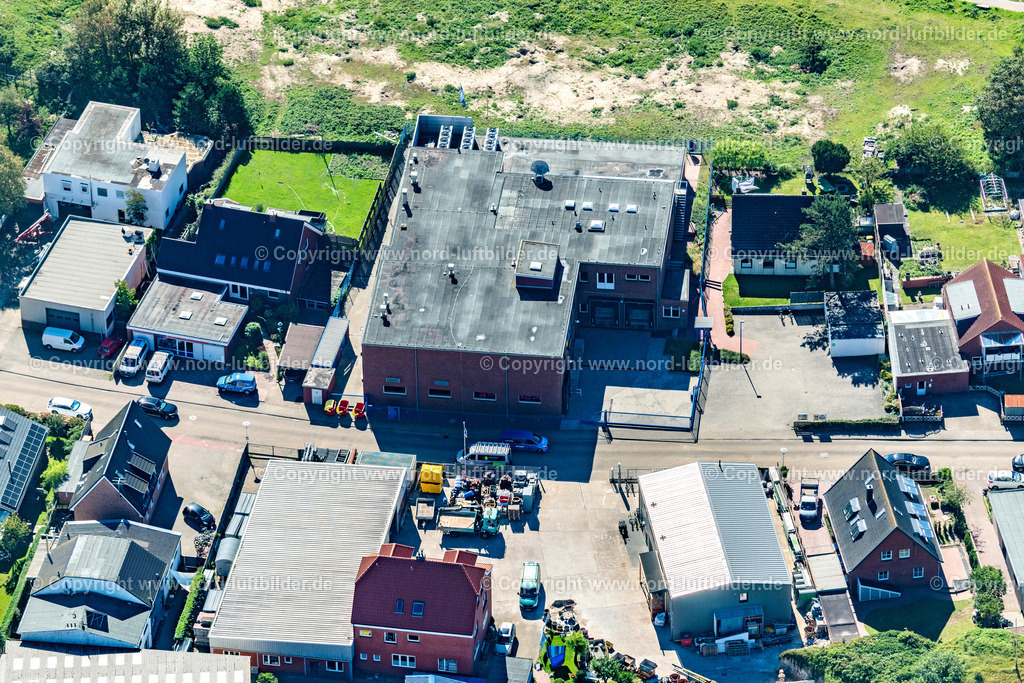 Norderney_Norderneyer_Schinken_Gmbh_Co_Kg_ELS_6529050923 | NORDERNEY 05.09.2023 Produktionsgebäude vom " Norderneyer Schinken " auf der Insel Norderney im Bundesland Niedersachsen, Deutschland. // Production building of "Norderneyer Schinken" on the island of Norderney in the state of Lower Saxony, Germany. Foto: Martin Elsen