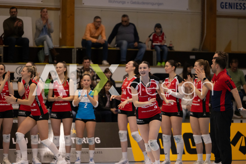 Volleyball I Frauen I Saison 2025-2026 I Volleyball NLA | Women I 1/2 Finals I  VC Kanti Schaffhausen - Sm'Aesch Pfeffingen I 07.03.2026 | 5 Wanda Herzog (CH) (VC Kanti Schaffhausen) - Mitte - Realisiert mit Pictrs.com