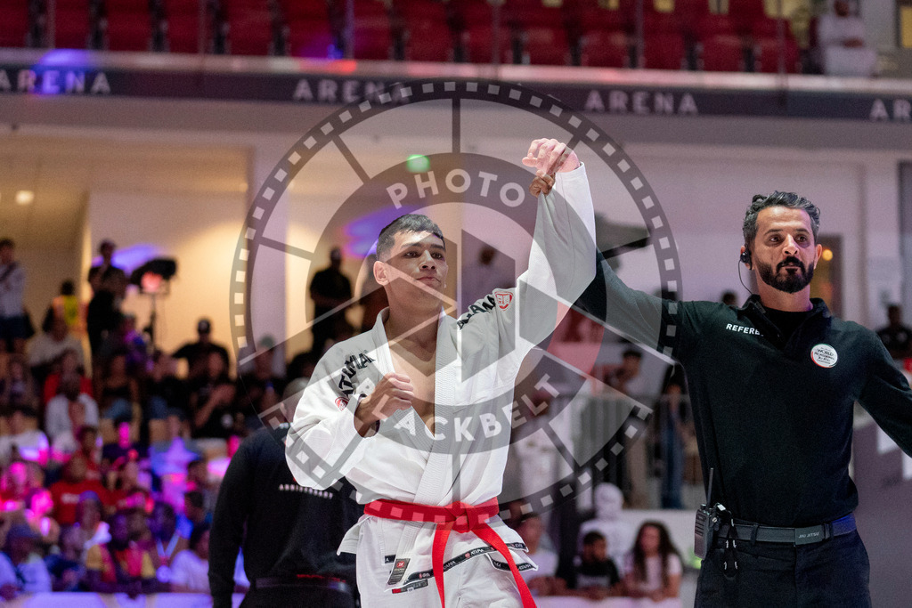 20231109PBB4818 | Fighters compete during the AJP World Professional Championship in the Mubadala Arena in Abu Dhabi, Arab United Emirates, on November 9, 2023.