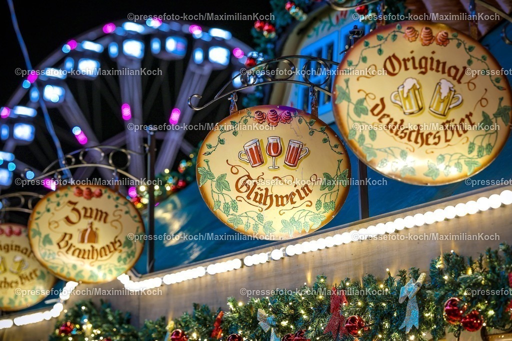 CR29112501169 | 29.11.2025, Herne, Pünktlich zur Vorweihnachtszeit öffnen die ersten Weihnachtsmärkte in Nordrhein-Westfalen. Eindrücke rund um den Weihnachtsmarkt Cranger Weihnachtszauber in Herne. Glühwein Schriftzug Schild Glühweinstand 