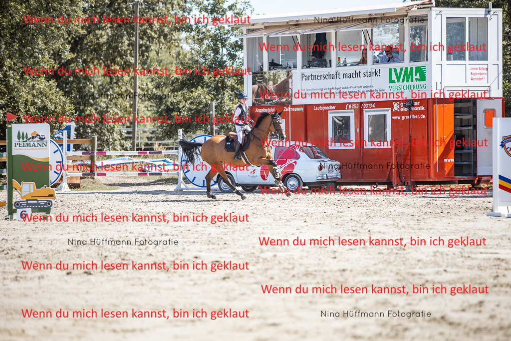 BK1A6982 | Turnierbilder Turnierfotos Nina Hüffmann Turnierfotografie Pferdefotografie Tierzeichnung Haustierzeichnung Pferdezeichnung Hundezeichnung Videograf  - Realisiert mit Pictrs.com