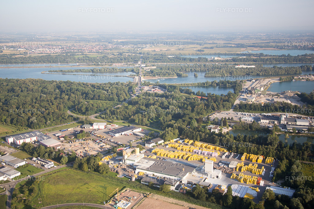 Luftbild: Xella Deutschland im Ortsteil Freistett in Rheinau im Bundesland Baden-Württemberg in Deutschland. Foto: IMG_093146.jpg vom 16.08.2016 durch Werner Riehm/FLY-FOTO.de