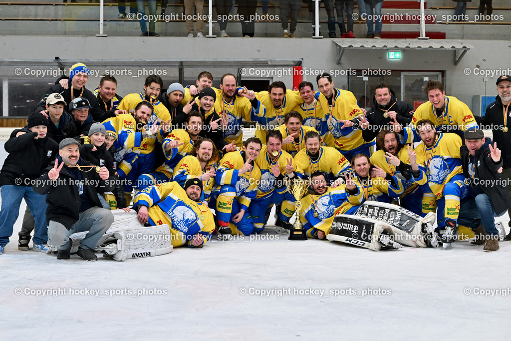 ELV Zauchen vs. EC Tigers Paternion | ELV Zauchen Mannschaft, Meister Pokal, ELV Zauchen vs. EC Tigers Paternion, ELV Zauchen vs. EC Tigers Paternion am 23.02.2025 in Spittal an der Drau (Eissportzentrum Spittal), Austria, (Photo by Bernd Stefan)