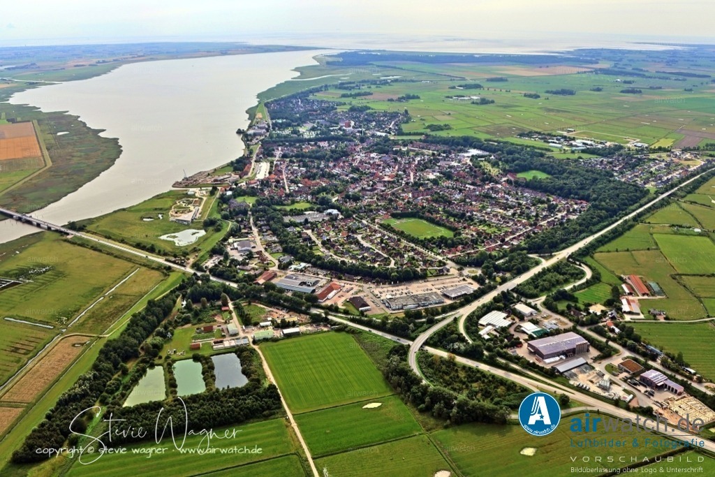 Nordfriesland-Husum-Westerhever-SPO-Toenning-airwatch-wagner-240A6539 | Entdecken Sie atemberaubende Luftbilder und Fotografien auf airwatch.de - Tauchen Sie ein in eine Welt voller faszinierender Aufnahmen aus der Vogelperspektive.
