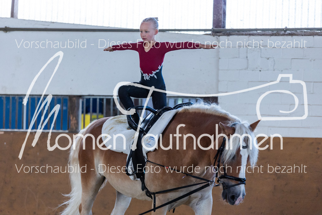 SS-Mini-107 | MomenTaufnahmen Pferdesportfotos