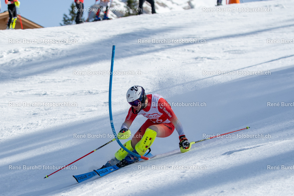 BUR03236 | René Burch leidenschaftlicher Fotograf aus Kerns in Obwalden.  Hier finden sie Sport, Landschaft und Natur Fotografie.
 - Realisiert mit Pictrs.com