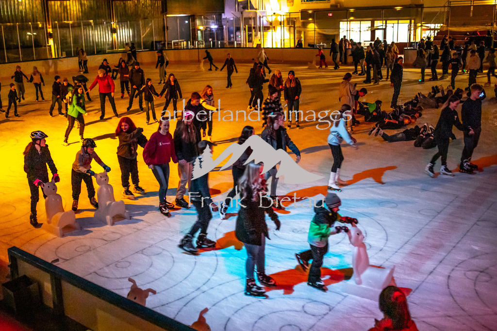 OE7A0787 | Disco-Eislauf / Öffentlicher Eislauf in der Eissporthalle Regen