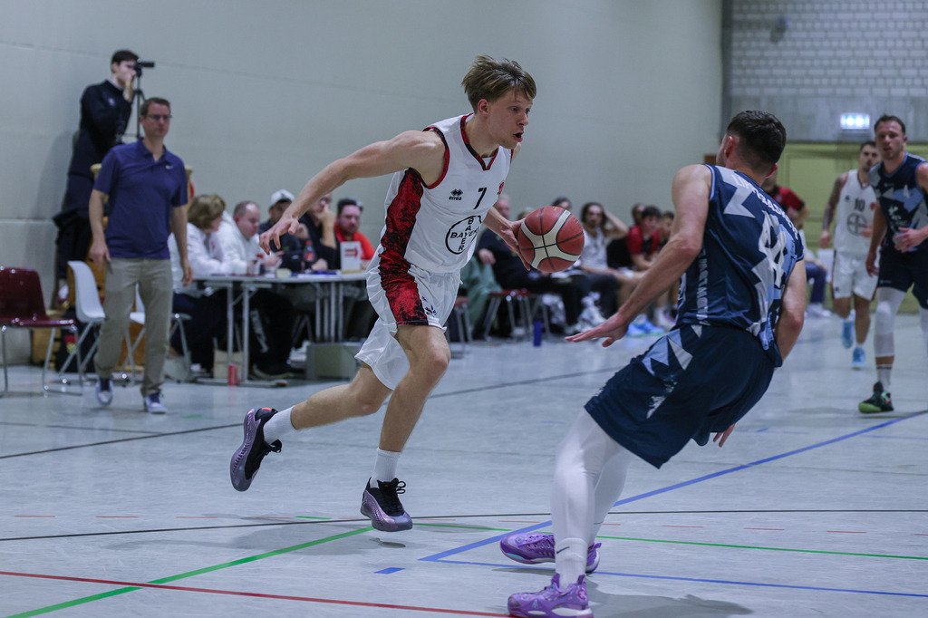 1.Regio BAYER GIANTS vs LippeBaskets Werne-93 | Fotos von Basketballspielen aus dem Raum NRW fotografiert von Gero Mueller-Laschet und Daniel Schaefer - Realisiert mit Pictrs.com