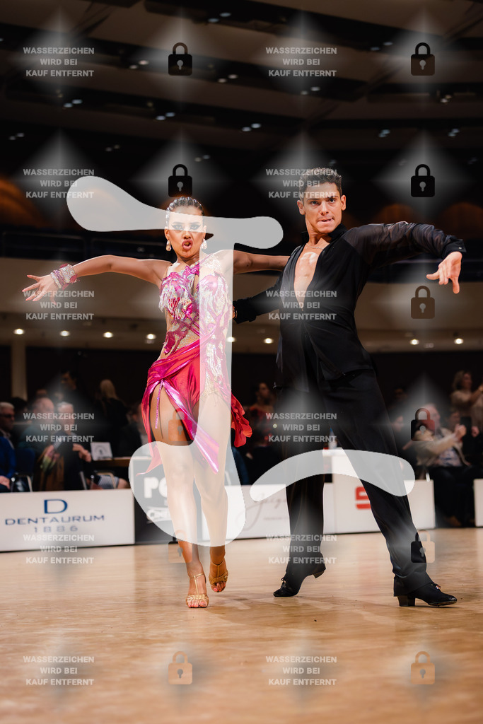 Goldstadtpokal 2025 - WDSF World Open Latin 9th (51) Vladyslav Tsykhanovskyi _ Veronika Tsikhanovska (Schwar Weiß Club Pforzheim)-2025-01-25-6220 | Webshop for digital downloads and prints of dance sport, event & show photographer Julian Link - Realisiert mit Pictrs.com