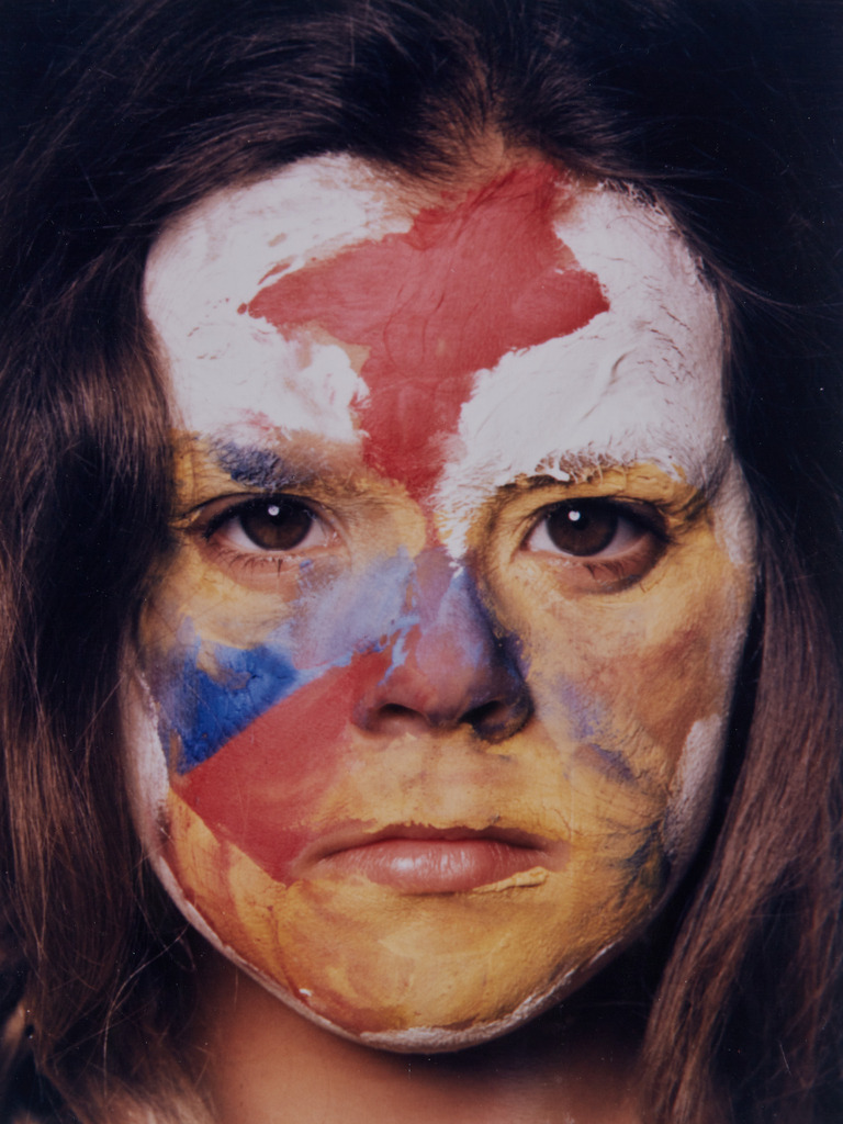 057art_Bee-Braxm_0981 | Werk aus  dem Jahr 1994   Nach einer Aktion im Ritterhausmuseum Offenburg. Kunstmaler Rainer Braxmaier und Modefotograf Wilfried Beege.