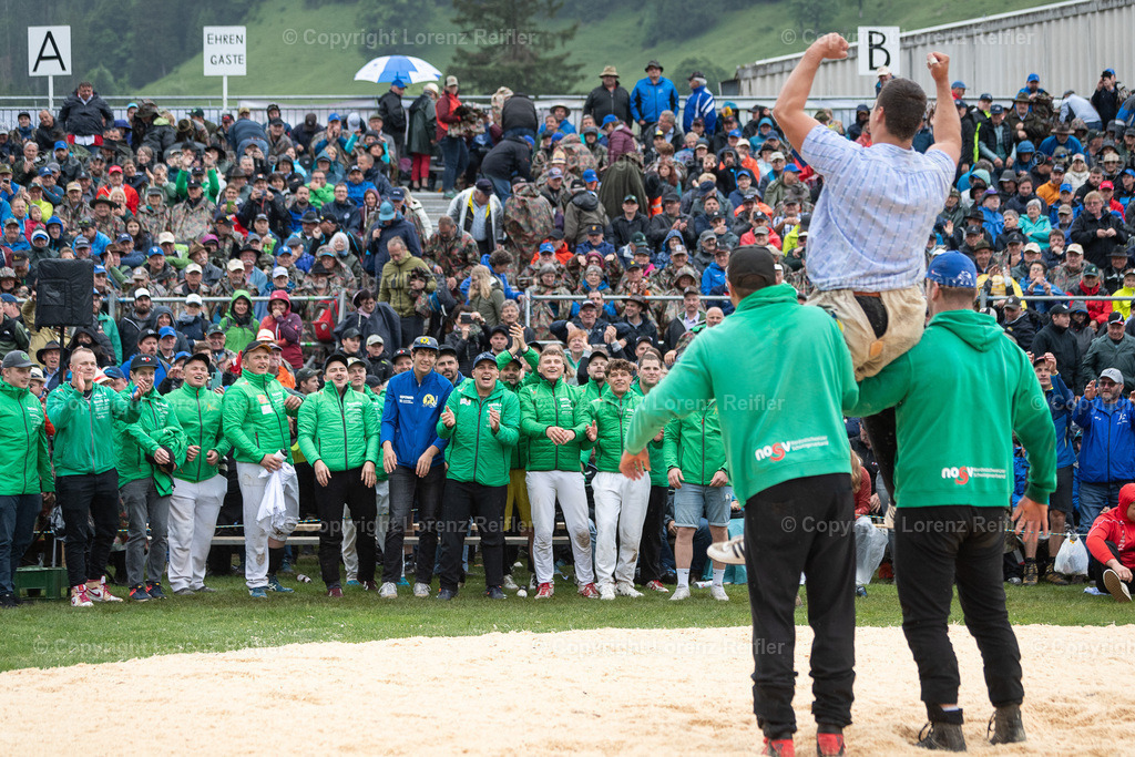 Schwingen -  Schwarzseeschwinget 2024 | Schwarzsee, 23.6.24, Schwingen - Schwarzseeschwinget.