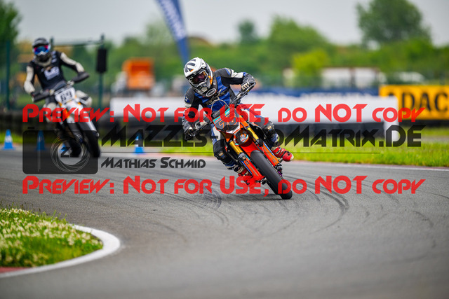 MaZZes_FotoMatrix_240621_6007705_2848 | BLAU