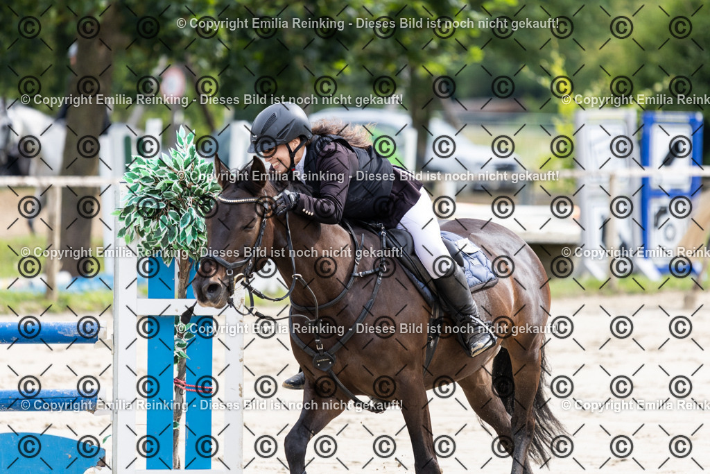 CL5A9001 | Emilia Reinking Fotografie - Realisiert mit Pictrs.com