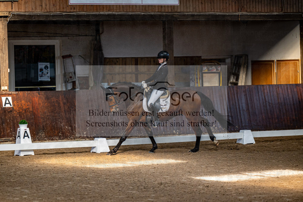 20240308-DOS_4074 | Entdecke hochwertige Reitturnierfotos von Foto Oger. Professionell, emotional und authentisch – jetzt Lieblingsmomente im Shop bestellen.Deutschlandweite Turnierfotografie. - Realisiert mit Pictrs.com
