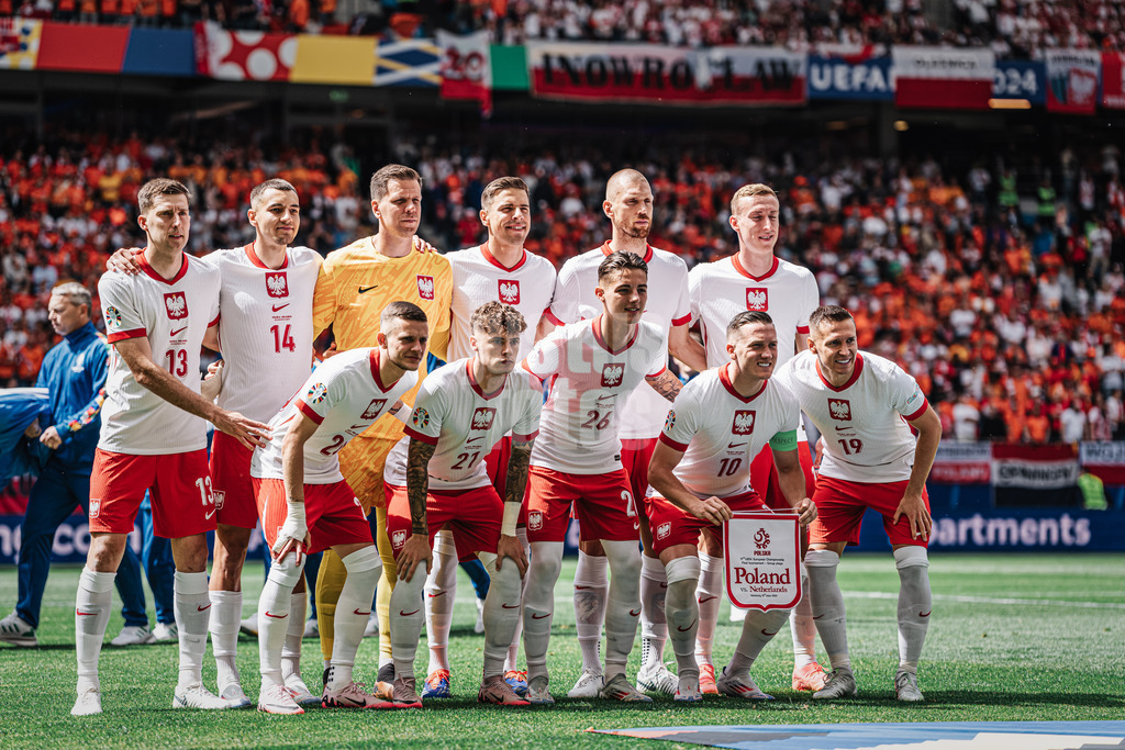 Fußball | Herren | UEFA-Fußball-Europameisterschaft 2024 | Gruppe D | Polen vs. Niederlande | 16.06.2024 | Die Nationalmannschaft von Polen Mannschaftsfoto